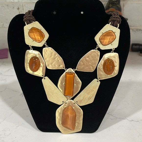 Adorable Gold Plated Statement Necklace with Beads - Picture 1 of 8